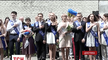 Українські школярі закінчили навчальний рік