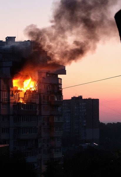 Наслідки обстрілів Києва