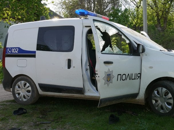 Обстріляне поліцейське авто / © Національна поліція України
