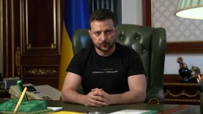 Российская армия не выдержала и посыпалась: Зеленский обратился к россиянам и украинцам