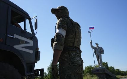 Окупанти намагаються відновити наступ в напрямку Ізюм-Барвінкове-Слов'янськ - Генштаб