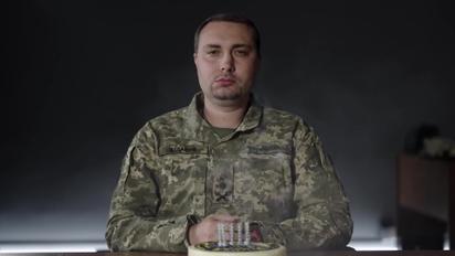 Буданов із тортом та свічками оригінально привітав ГУР зі святом