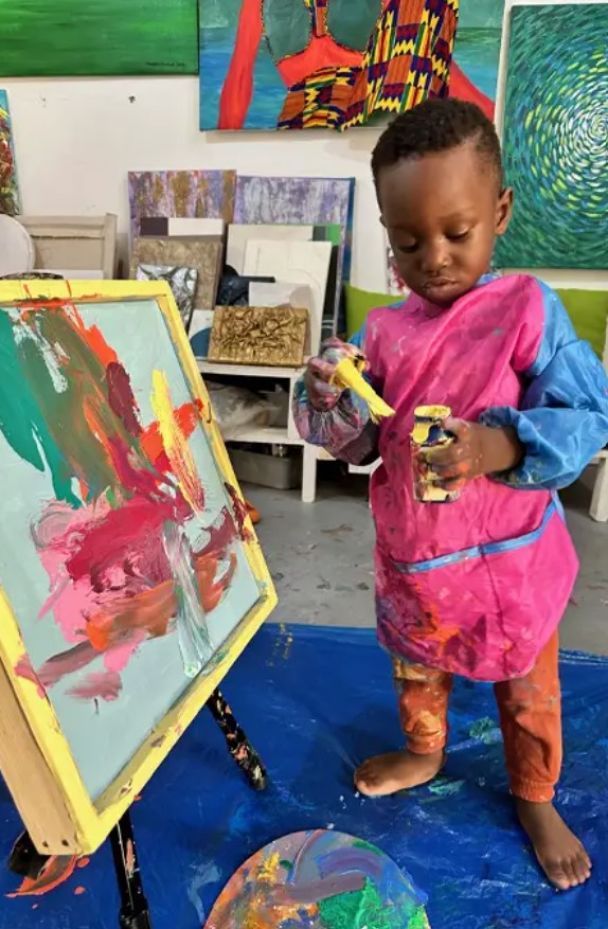 Хлопчик із Гани став наймолодшим у світі художником / © guinnessworldrecords.com