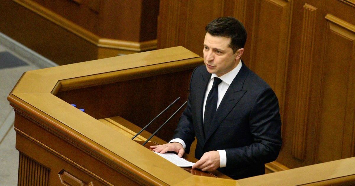 Про що говорив Зеленський у Раді: основні заяви у зверненні