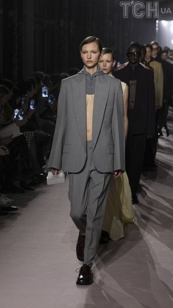 Показ Victoria Beckham осінь-зима 2025-2026 / © Associated Press