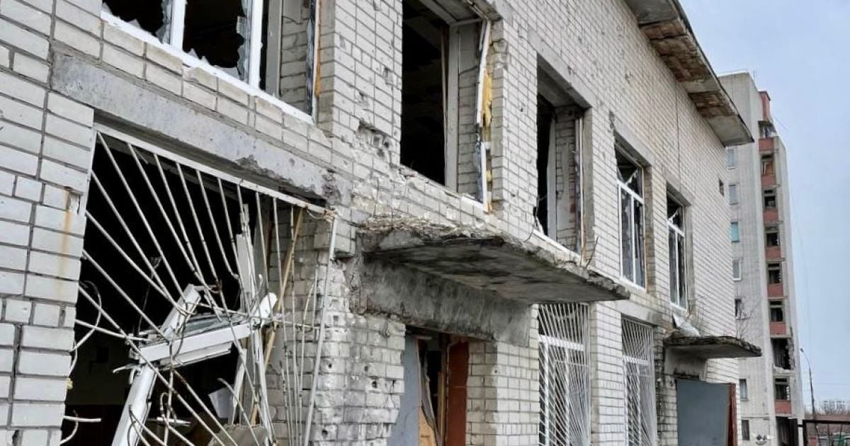 На Чернігівщині брак вакансій, тож людей відправляють розбирати завали, але такій роботі вони раді