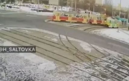 В Харькове "эпично" столкнулись трамваи