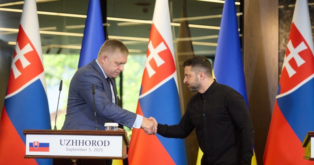 Володимир Зеленський і Роберт Фіцо. Архівне фото