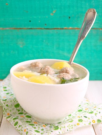 Суп с рыбными фрикадельками и рисом