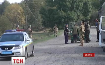 Мятежные копатели янтаря на Волыни передумали снова перекрывать трассу на Варшаву