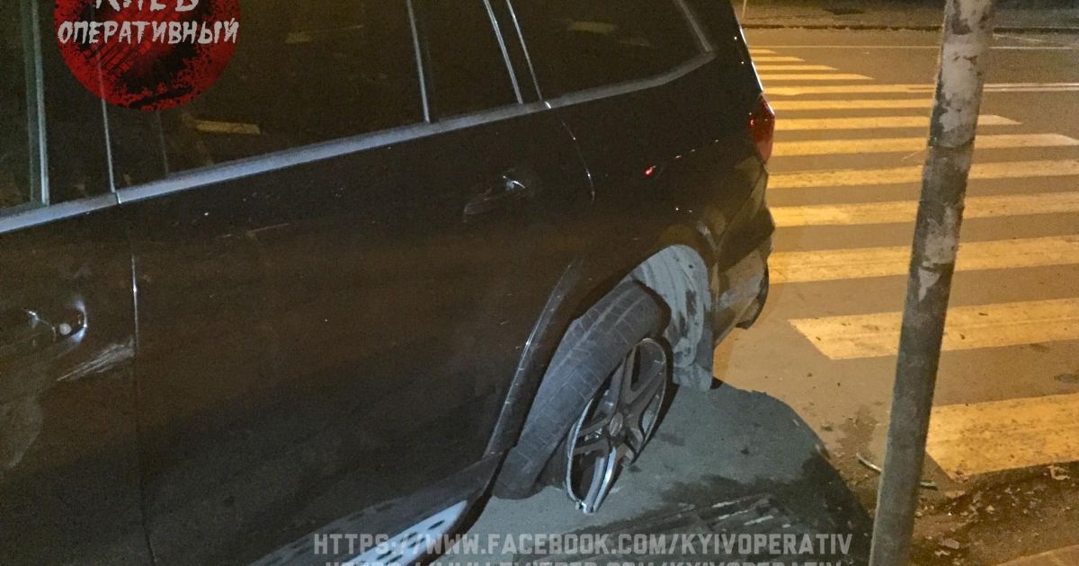 ДТП на Борщагівській_1 / © Facebook/Киев Оперативный