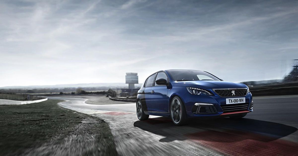 Peugeot показал обновленную версию "заряженного" 308 GTI