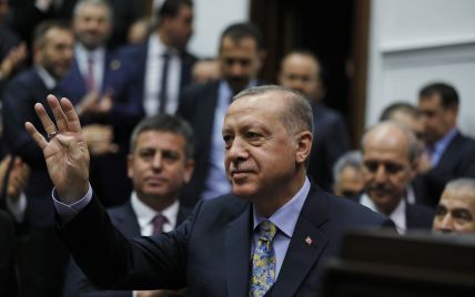 Ердоган заявив про бажання "покласти край" агресивній поведінці Хафтара