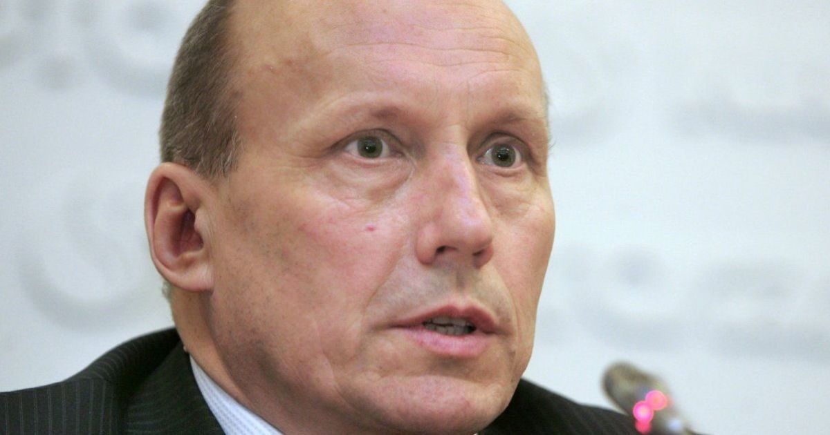 Экс-глава "Нафтогаза", которого хотят лишить депутатской неприкосновенности, не выходит на связь