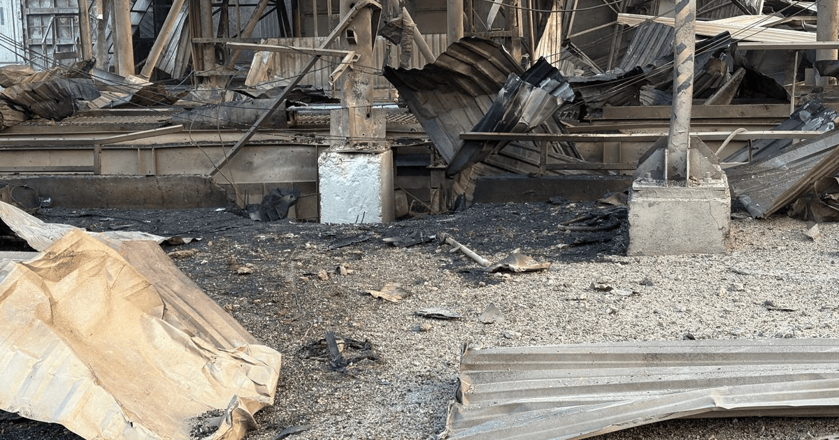 В Одесской области вражеские дроны повредили два гражданских коммерческих судна