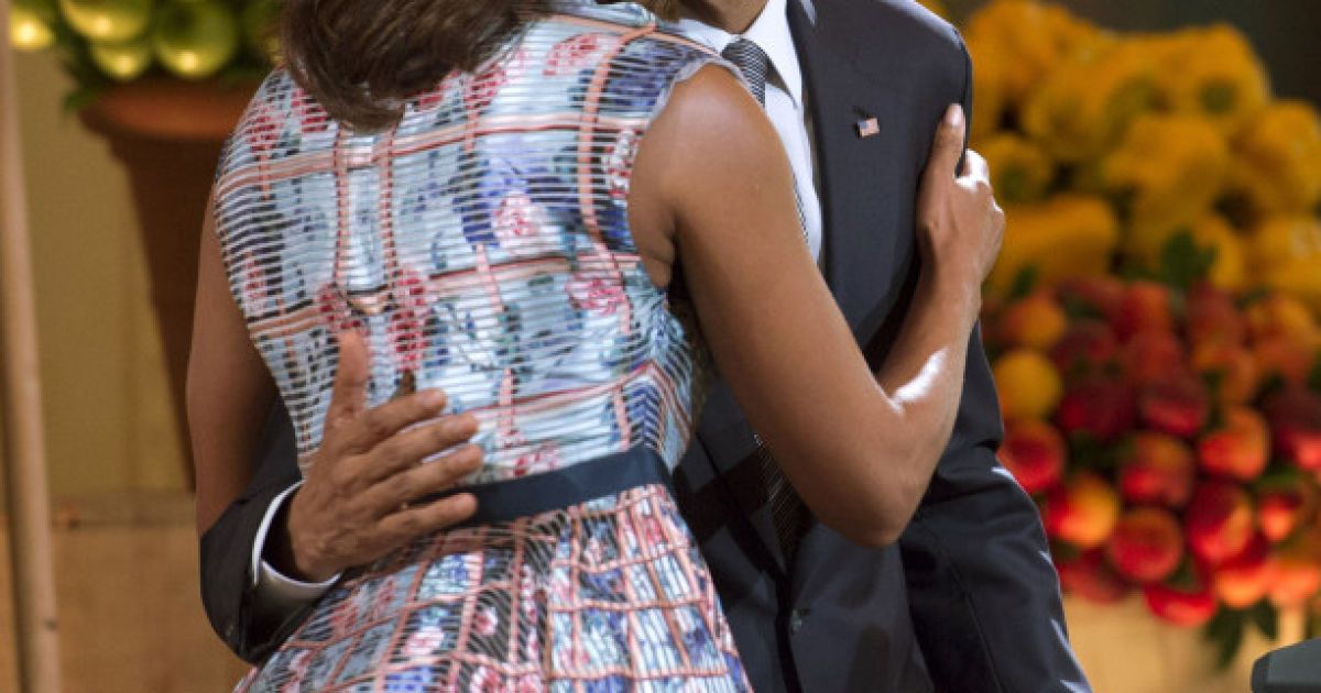 Барак и Мишель Обама 23 года вместе. / © The Yolanda Adams Morning Show