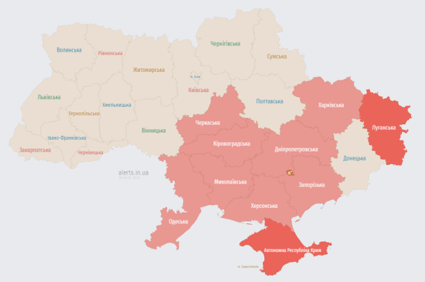 Мапа тривог станом на вечір 29 квітня / © alerts.in.ua