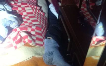 Новости Днепра: мужчина на 3 дня застрял за диваном — Украина