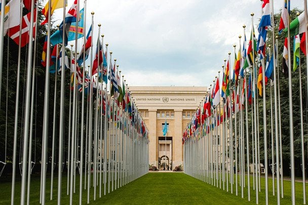 США зірвали поїздку російського посадовця до ООН: у Москві вибухнули заявами