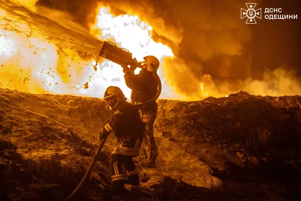 Наслідки удару по Одесі / © ДСНС