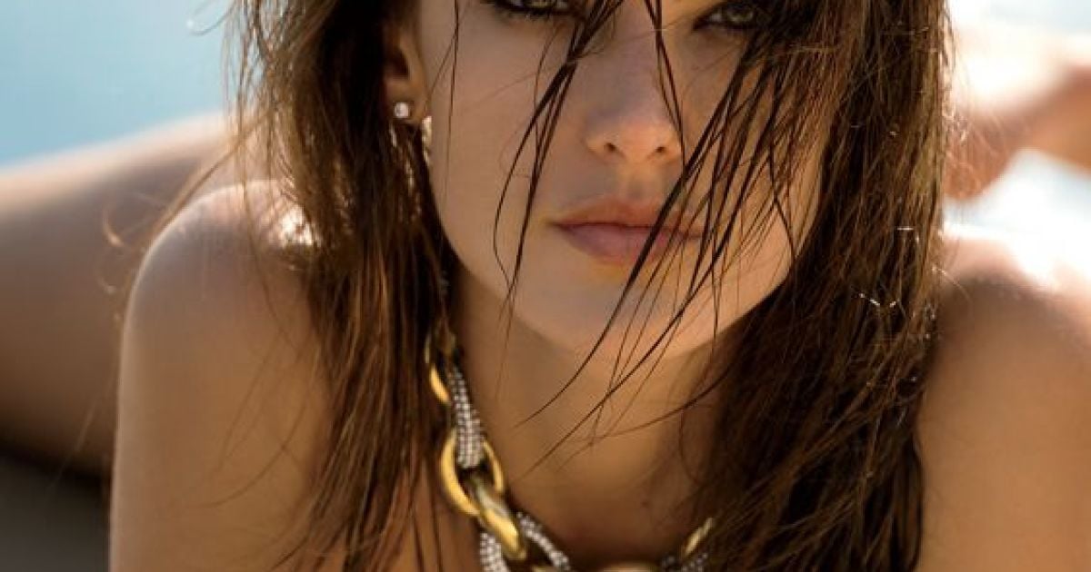 Амбросіо знялася у пікантному фотосеті / © maxim.com