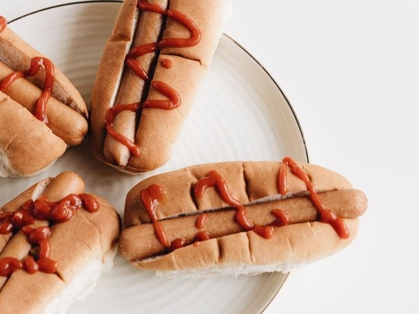 Експерти розповіли, які шість продуктів варто обмежити для здорового старіння і довголіття: перелік дивує