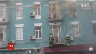 Улицы в центре Киева перекрыли из-за масштабного пожара