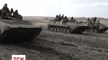 Боевики из танка обстреляли жилые дома в Авдеевке