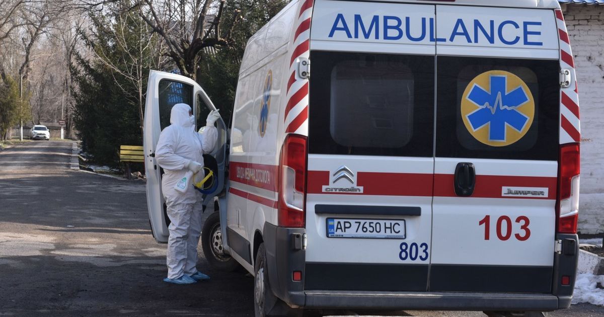 Коронавірус "пішов" святкувати: у Києві 3 травня виявили низьку кількість нових хворих на COVID-19