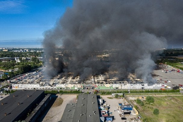 Пожар на улице Маривильской в Варшаве. / © PAP