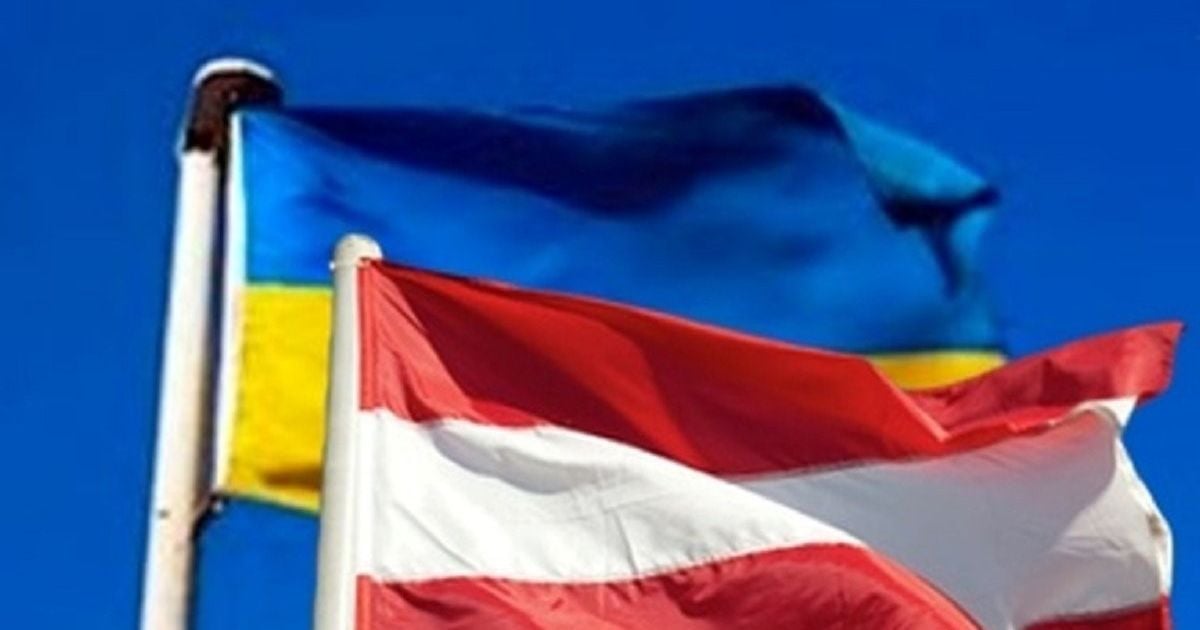 Українські та австрійські парламентарі провели зустріч у пункті пропуску на Закарпатті