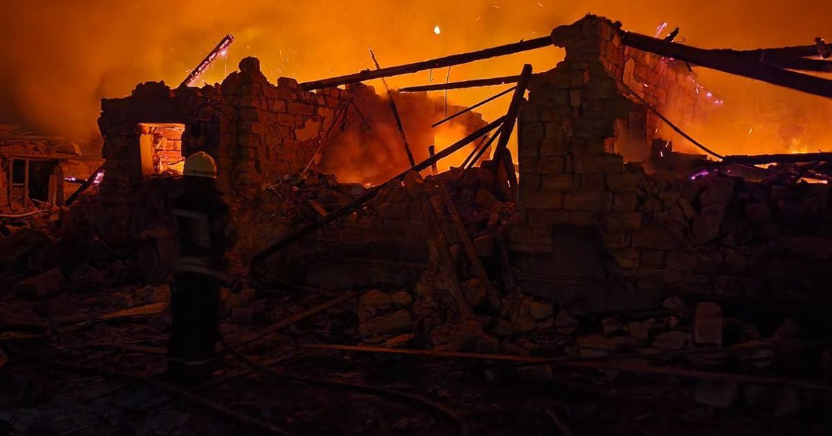 Ворог випустив 7 ракет по Одеській області: серед постраждалих від обстрілу є дитина (фото)