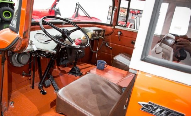Jeep FC 150