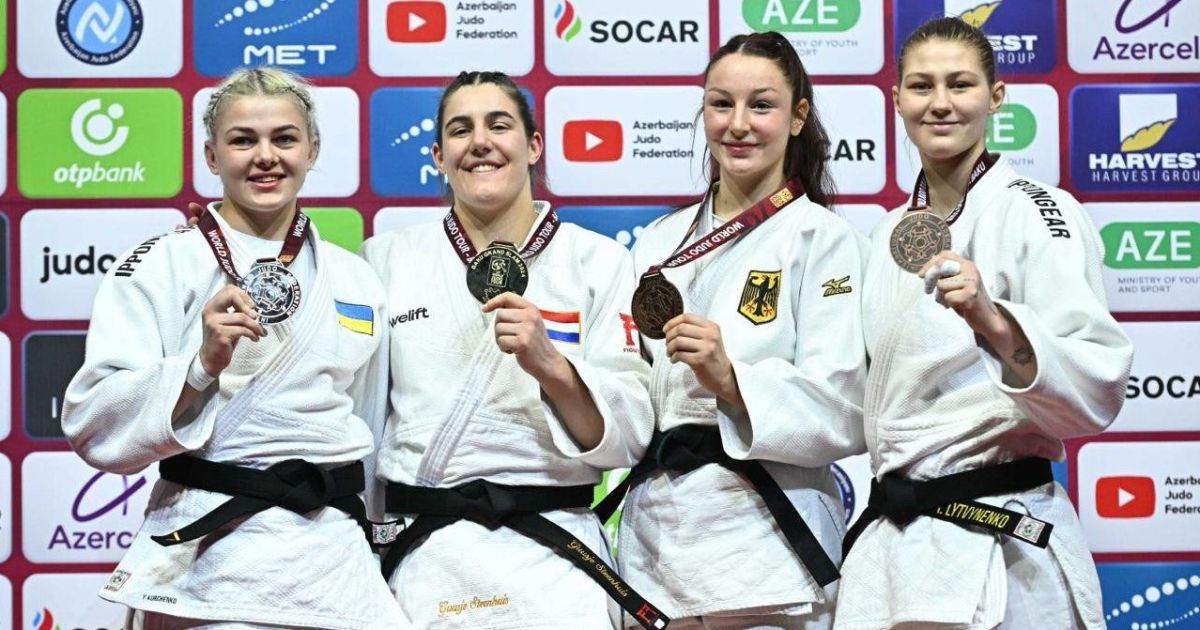 Юлия Курченко и Елизавета Литвиненко на пьедестале Grand Slam по дзюдо в Баку / Фото: IJF