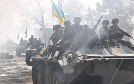 За прошедшие сутки на Донбассе пострадали пятеро военных и двое гражданских. Карта АТО