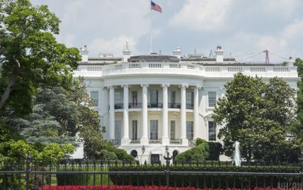 У Білому домі пояснили, чому розробляють плани евакуації американських громадян з України