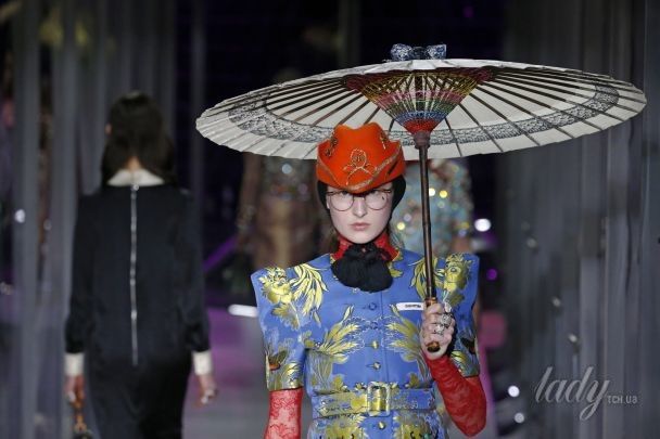 Коллекция Gucci прет-а-порте сезона осень-зима 2017-2018 / © East News