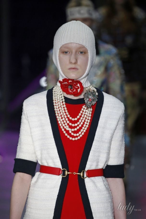 Коллекция Gucci прет-а-порте сезона осень-зима 2017-2018 / © East News
