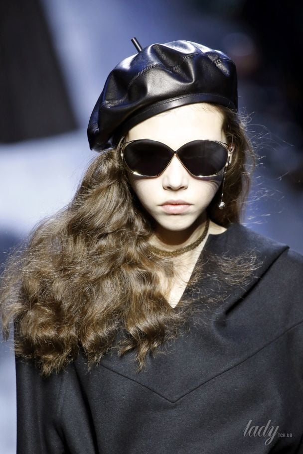 Коллекция Christian Dior прет-а-порте сезона осень-зима 2017-2018 / © East News