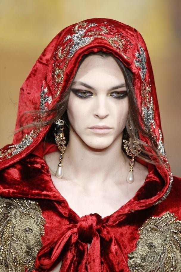 Коллекция Alberta Ferretti прет-а-порте сезона осень-зима 2017-2018 / © East News