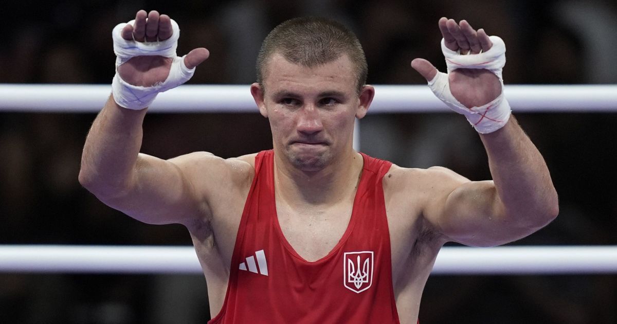 Александр Хижняк