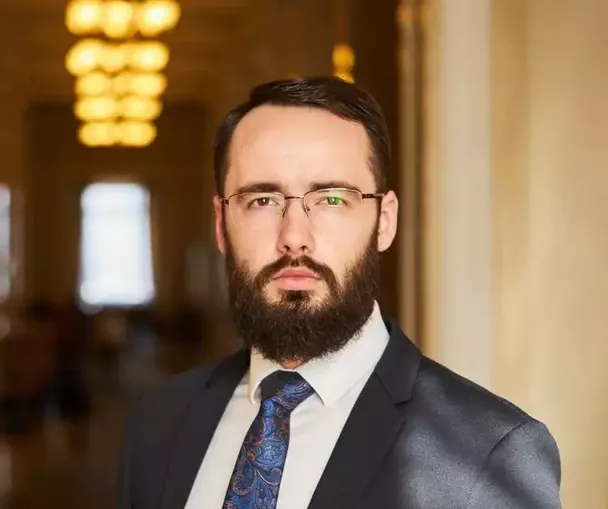 До 10 тисяч доларів: хто з військових в Україні отримуватиме рекордні виплати — нардеп