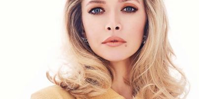 Віра Брежнєва гепнулася на сцені під час виступу у Красногорську