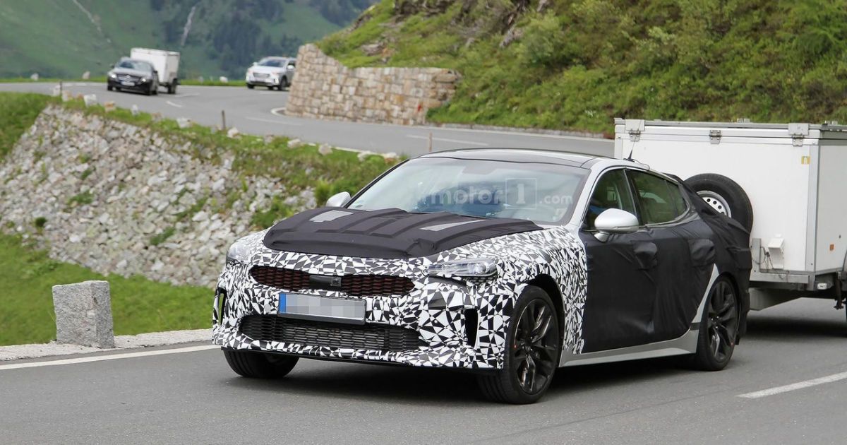 Корейцы приступили к тестам нового Kia Stinger