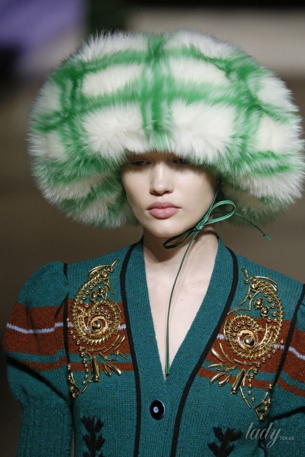 Коллекция Miu Miu прет-а-порте сезона осень-зима 2017-2018 / © East News