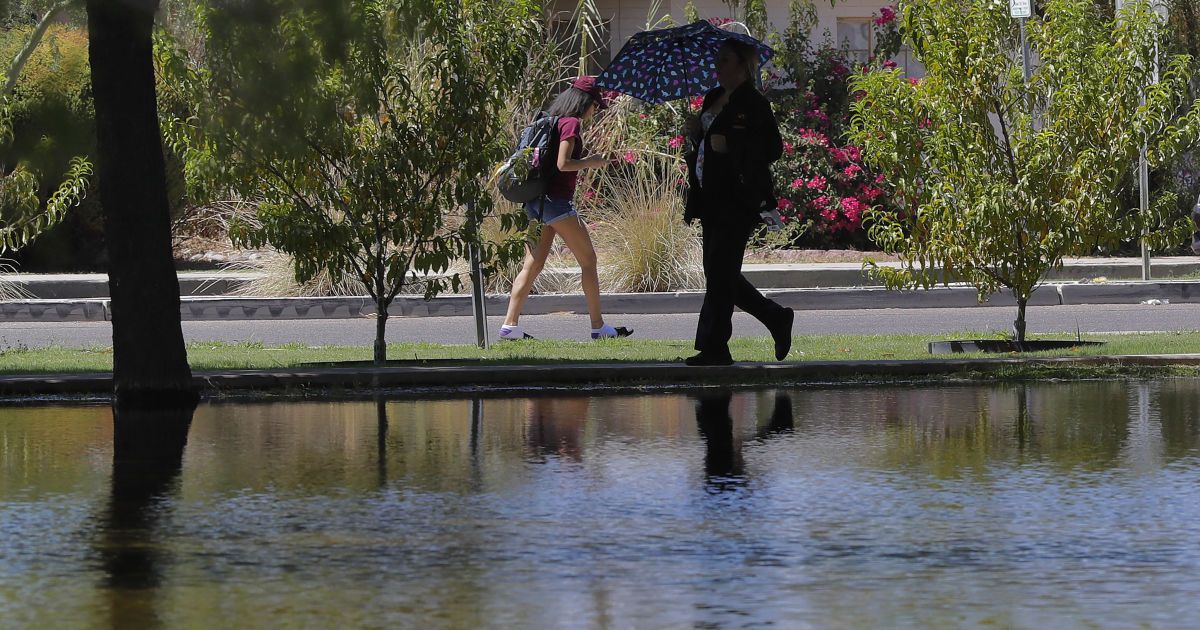 Погода на 4 сентября: синоптики обещают в стране дожди и грозы