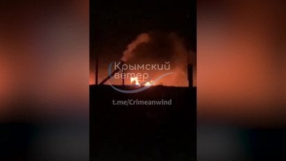 Атака дронів нааеродром Кіровське в Криму – супутник зафіксував вибухи та пожежу