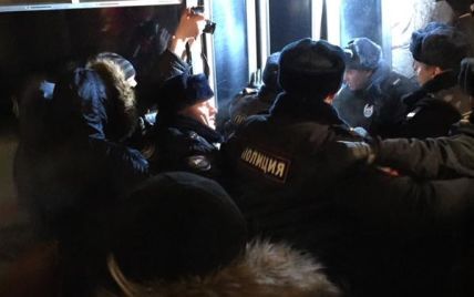 У Москві на Манежній площі затримали Навального