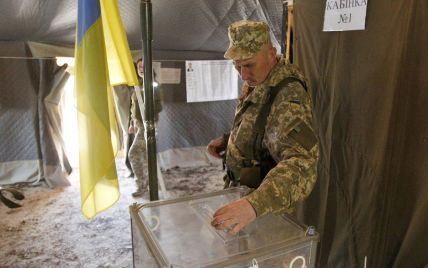 Выборы-2019: среди военных в зоне ООС победил Зеленский