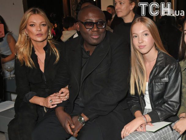 Мосс долучає доньку до світського життя / © Getty Images